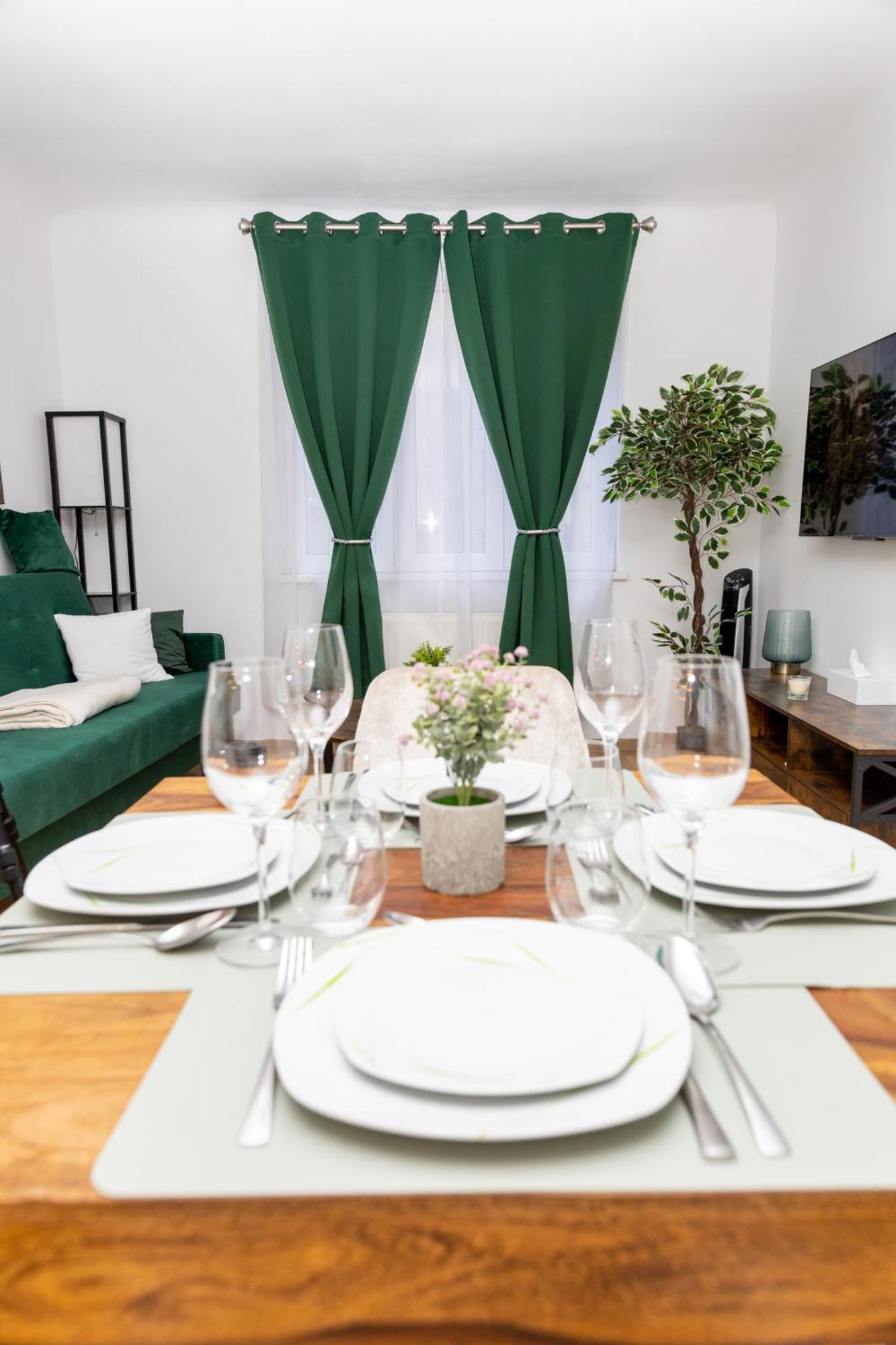 City Apartment Top Location, Quiet And Cozy Ideal To Relax Or Work เวียนนา ภายนอก รูปภาพ