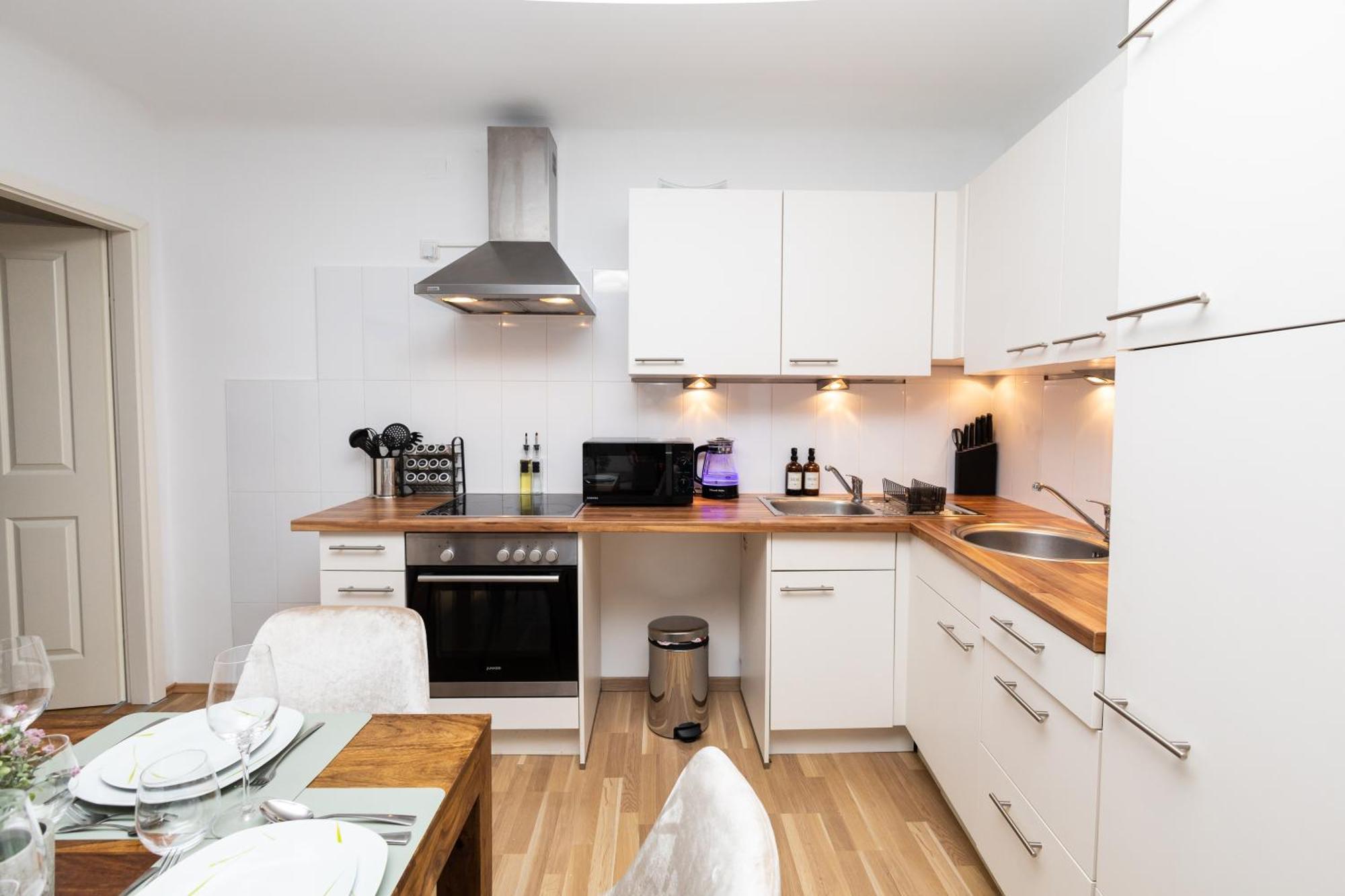 City Apartment Top Location, Quiet And Cozy Ideal To Relax Or Work เวียนนา ภายนอก รูปภาพ