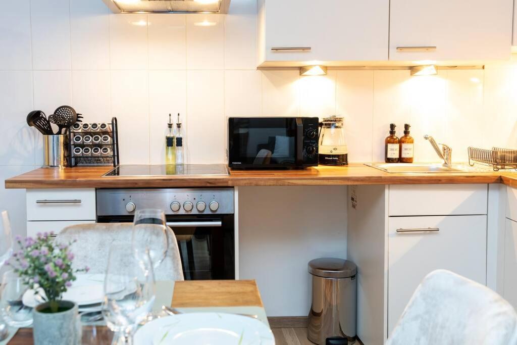 City Apartment Top Location, Quiet And Cozy Ideal To Relax Or Work เวียนนา ภายนอก รูปภาพ